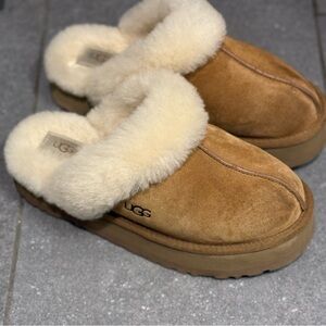 UGG Women's Disquette Slipper